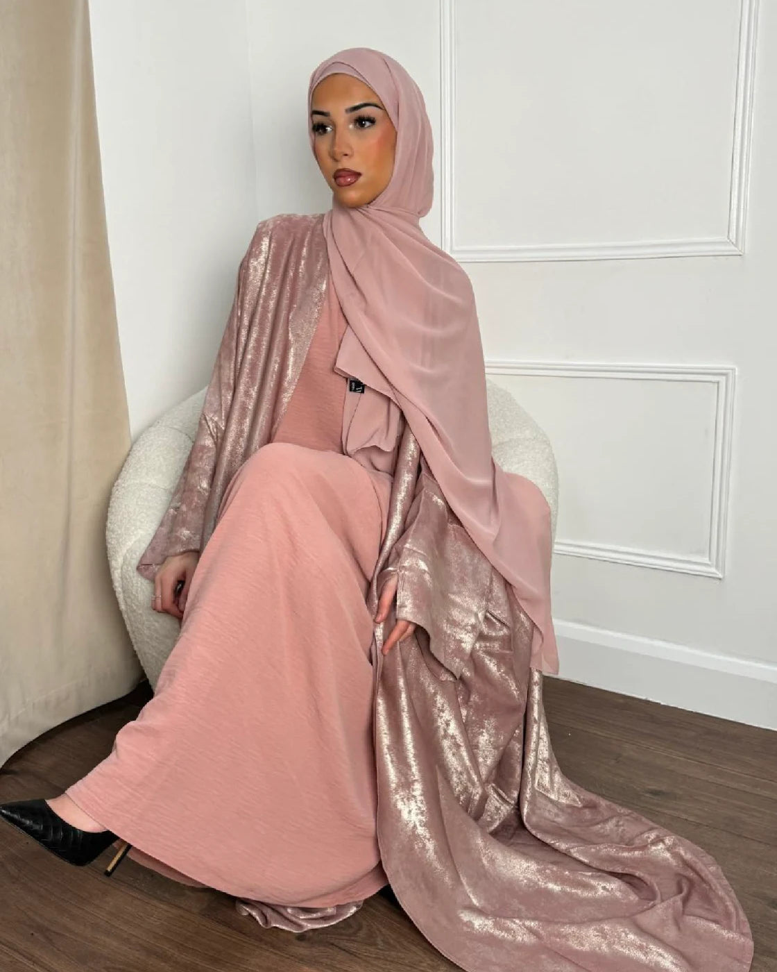 Luxury Rose Pink Abaya Set with Batwing sleeves